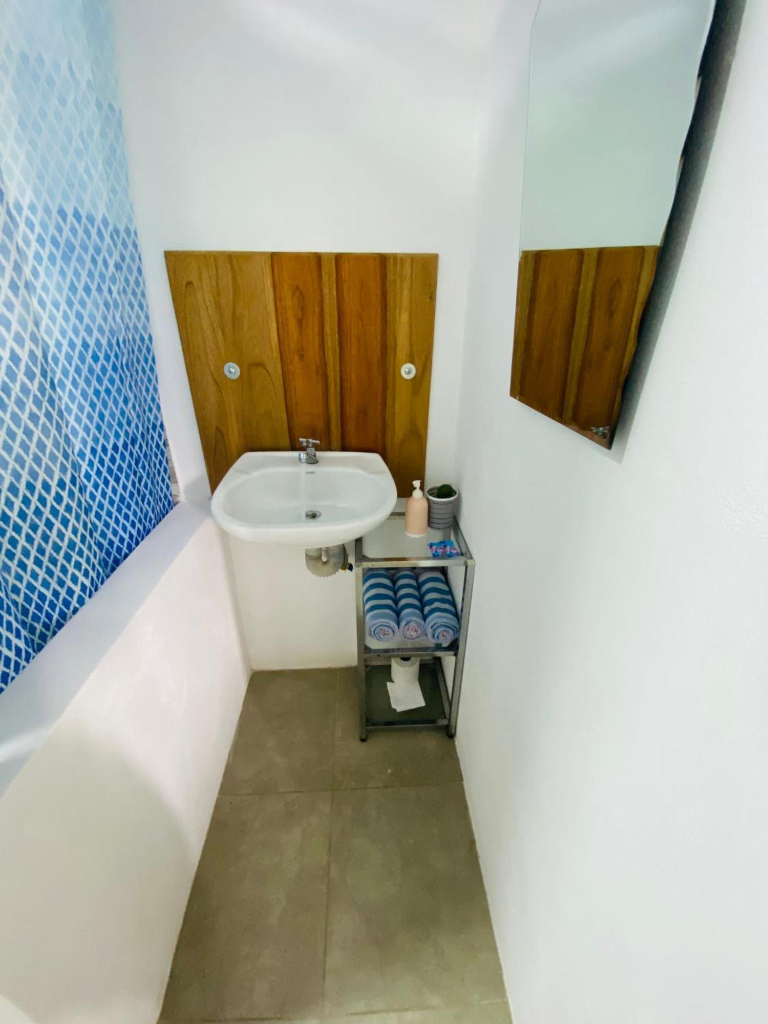 Nomads Family Rooms, Fortuna Town La Fortuna Exterior photo